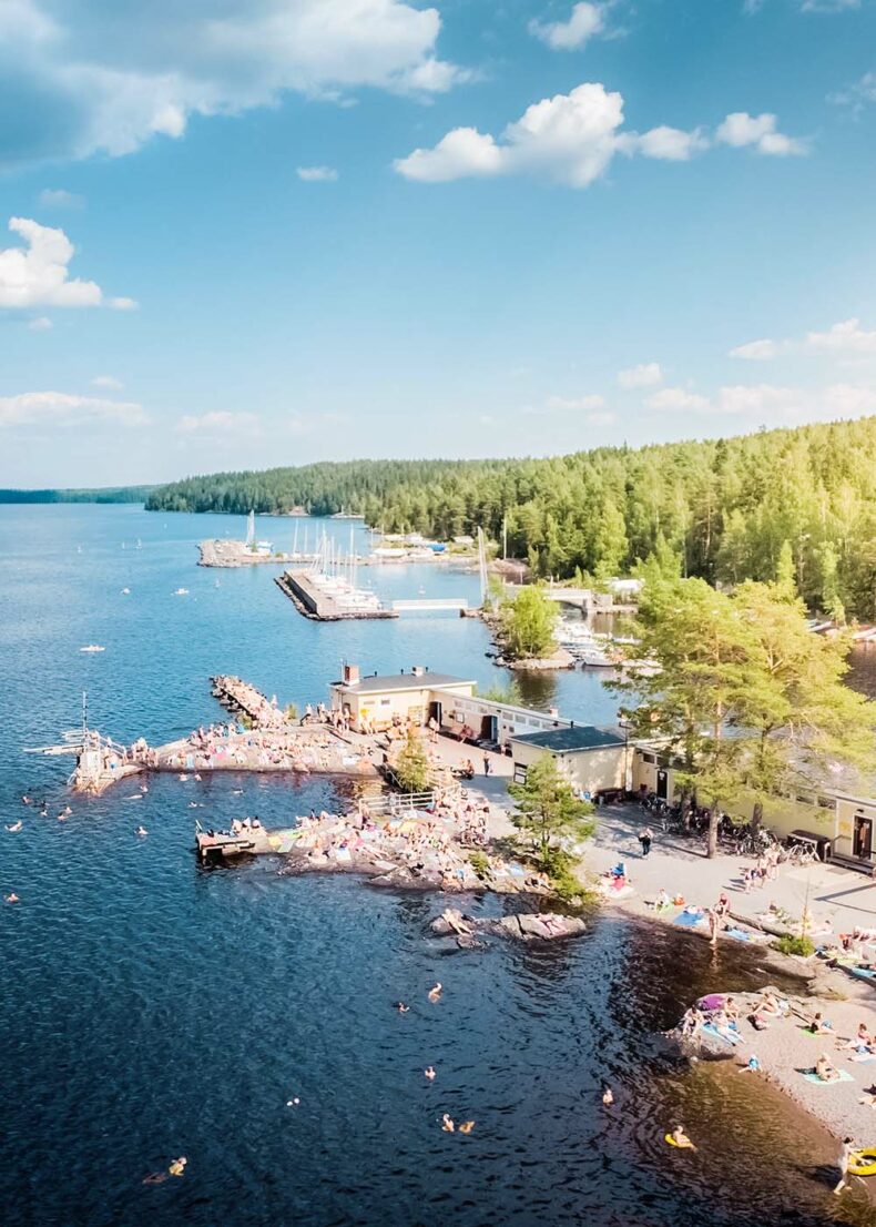Rauhaniemi in Tampere is a nice family beach with a public sauna