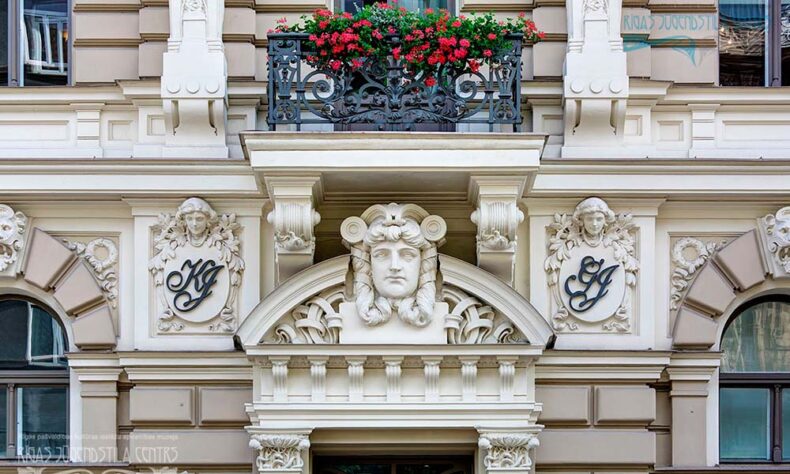 Discover Art Nouveau gems in Riga