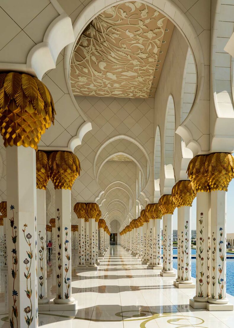 The outer walkway of the Sheik Zayed Grand Mosque