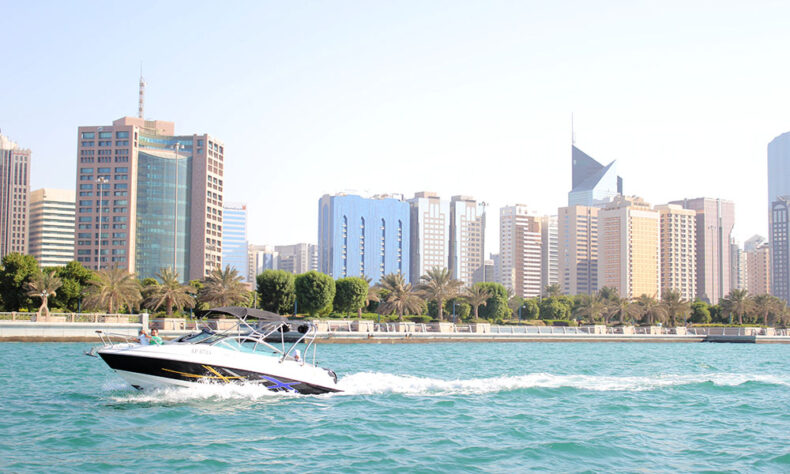 Water tours in Abu Dhabi let you see the city from a different perspective