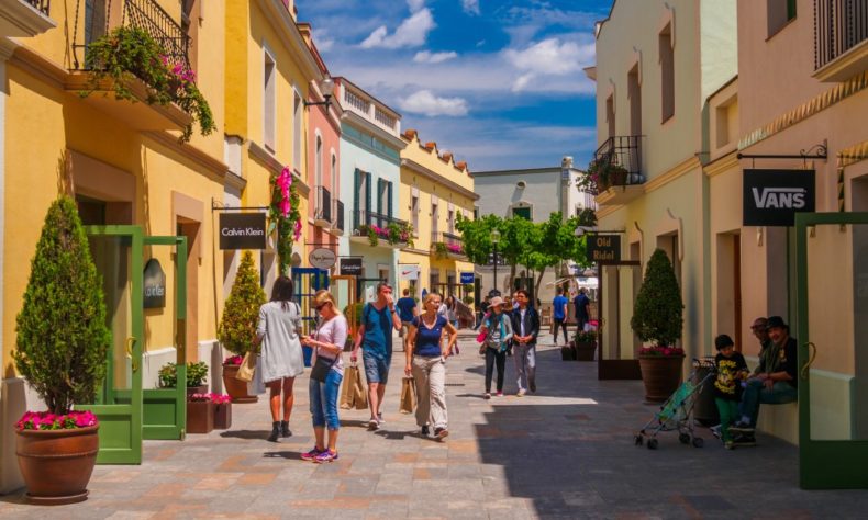 Small square at La Roca Village (Designer Outlet Shopping), La