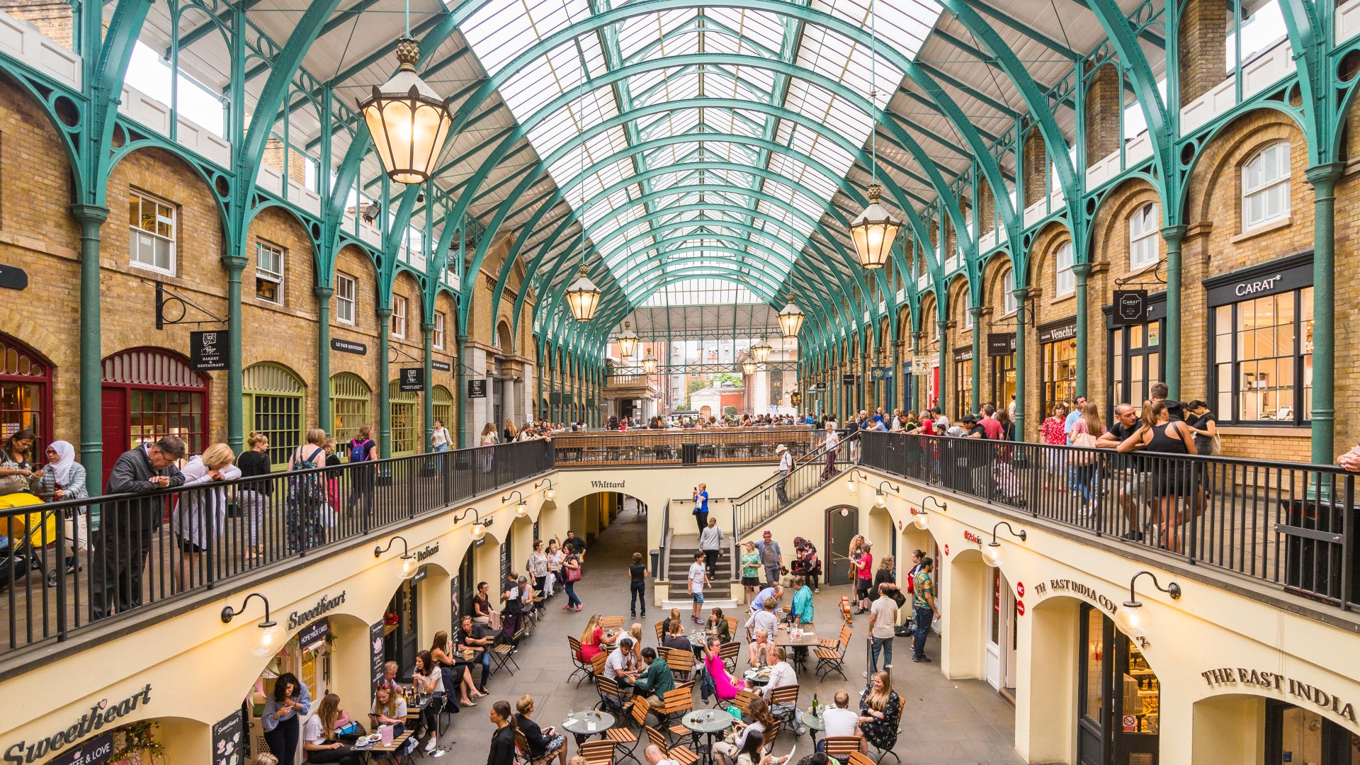 Shopping destinations we dream of revisiting - airBaltic blog