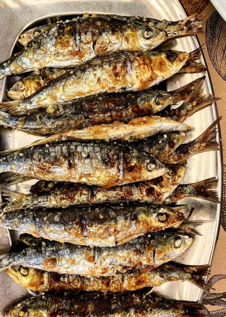 Grilled sardines at Festo de Santo Antonio