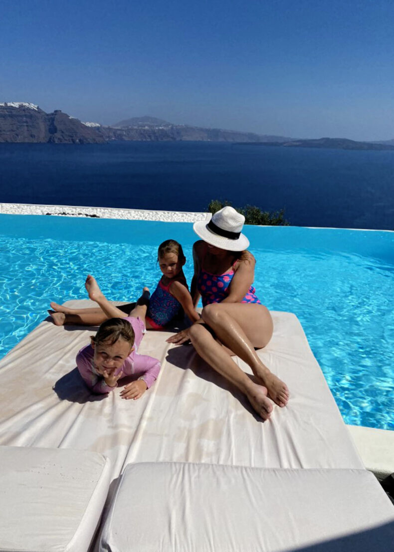 Leisure moments by the pool with kids on your vacation