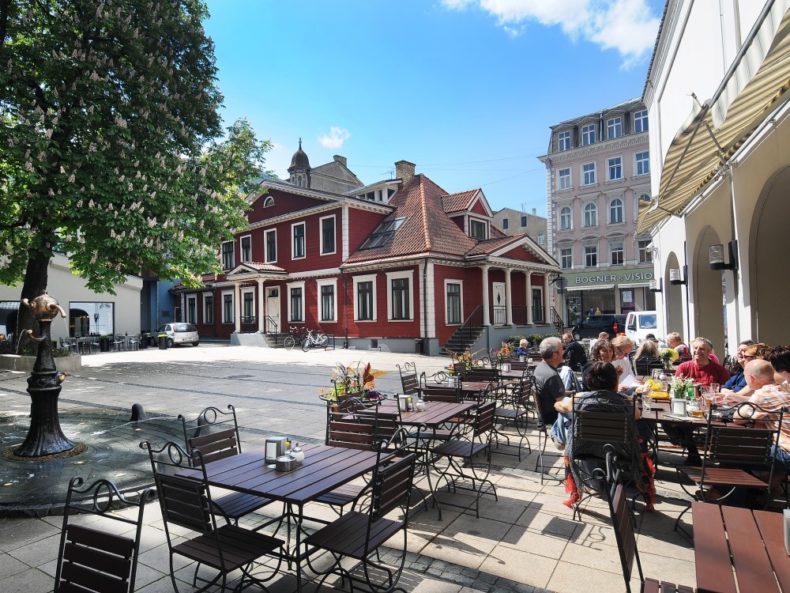 Take a stroll through historic shopping arcade Berga Bazars