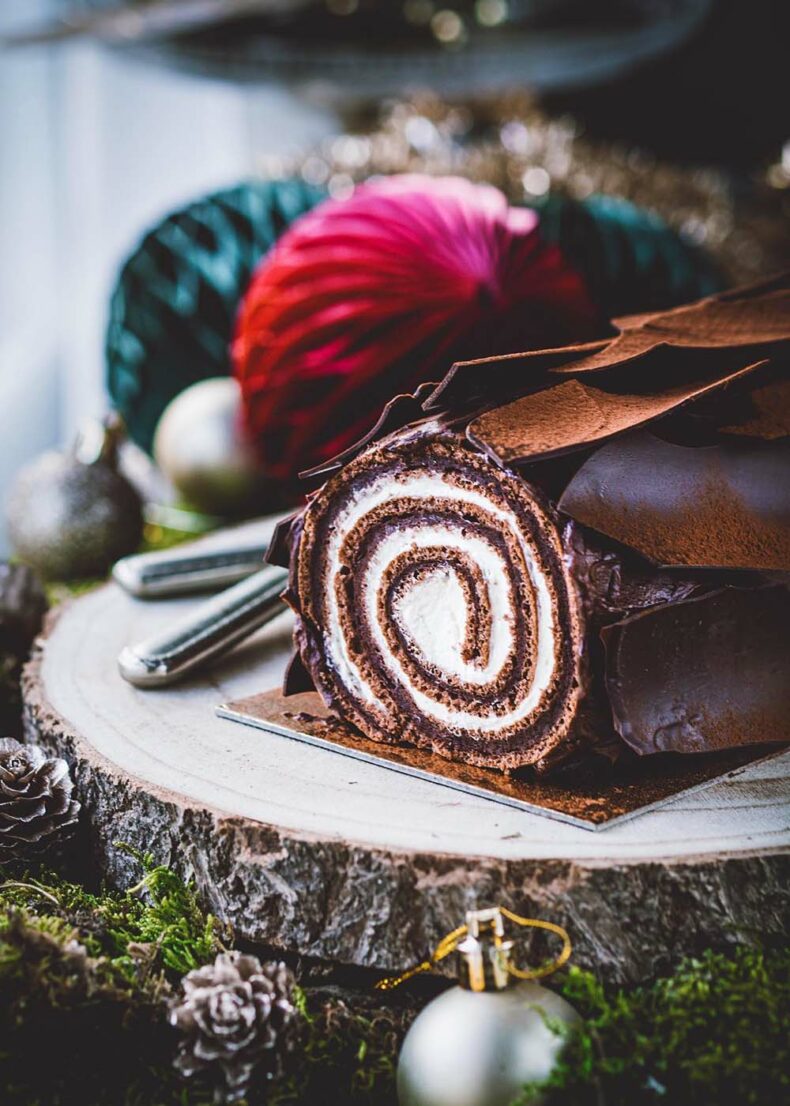 Christmas taste in Paris is chocolate cake - a bûche de Noël