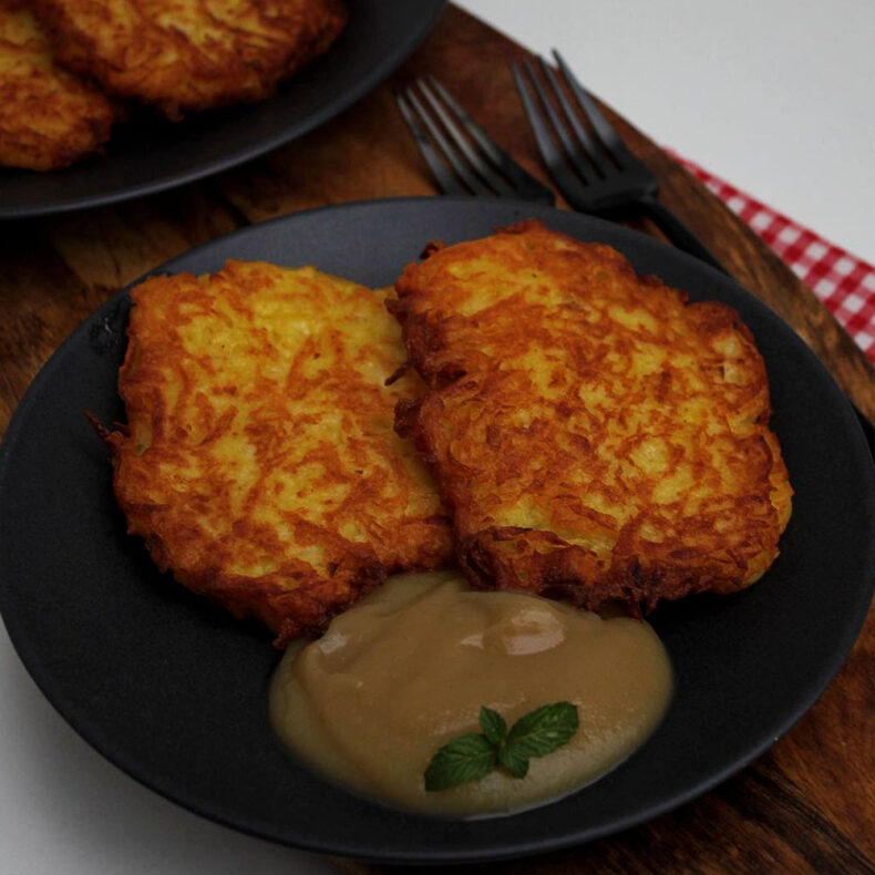 In Stuttgart in Christmas market try - Reibekuchen - potato pancake