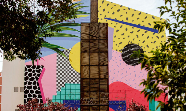 Go to the El Carmen neighbourhood for fine street art