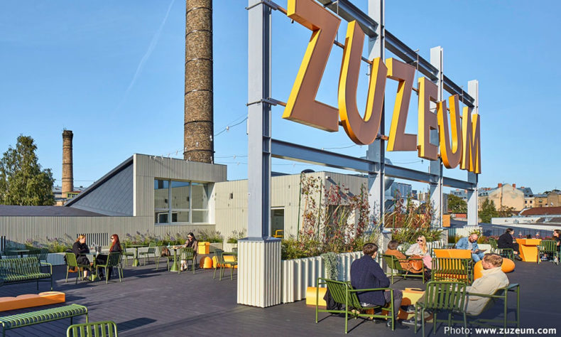 ZUZEUM green rooftop terrace