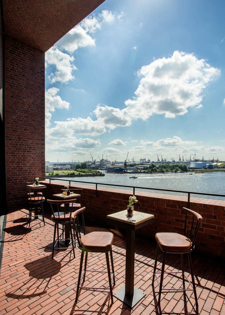 To have a meal with harbour views, reserve a spot at Störtebeker Elbphilharmonie
