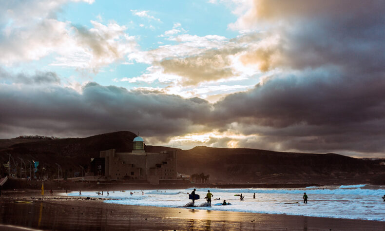 Gran Canaria is a great island where to catch memorable surf waves