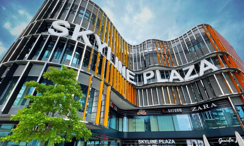Shopping in Frankfurt - Skyline plaza