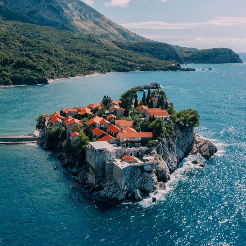 Luxurious resort - an island Aman Sveti Stefan