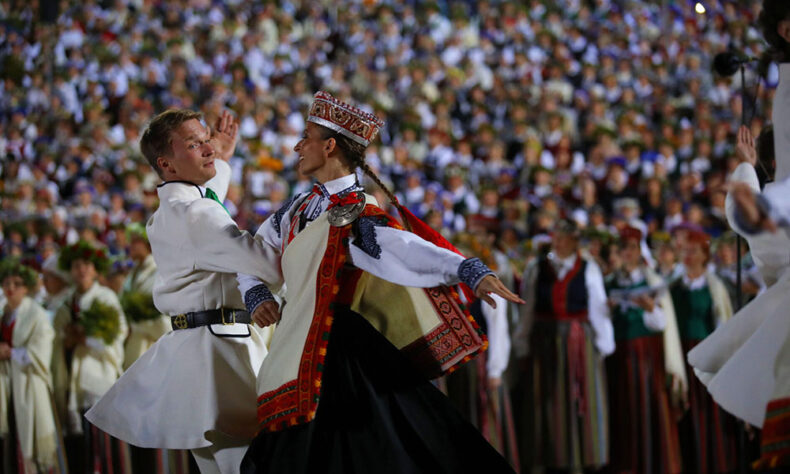 Impromptu dance performances at the Song and Dance Festival in Latvia