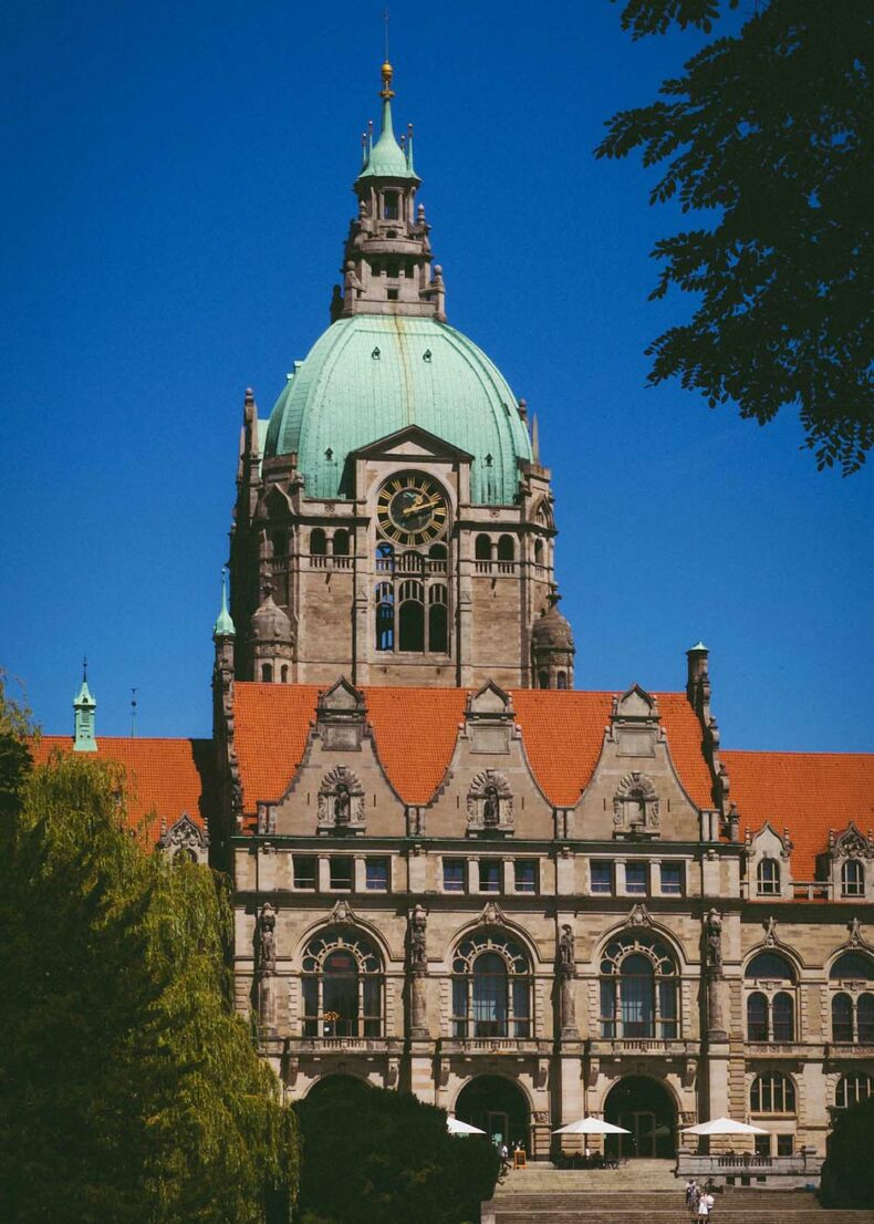 Use the opportunity to go up to the top of Neues Rathaus (The New Town hall) domed tower