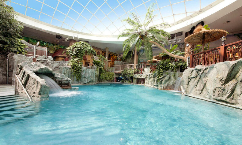 While in Stuttgart, plan a visit to the Schwabenquellen - a large spa and waterpark complex