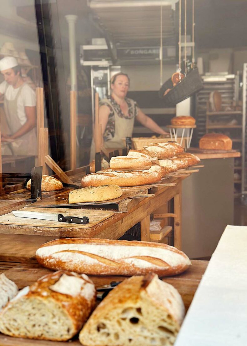 Make sure to buy freshly baked bread at the boulangerie Marie Boucherot