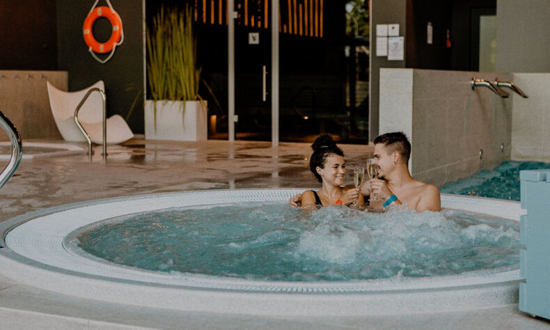 Enjoy leisurely time together at the Hotel Jūrmala Spa