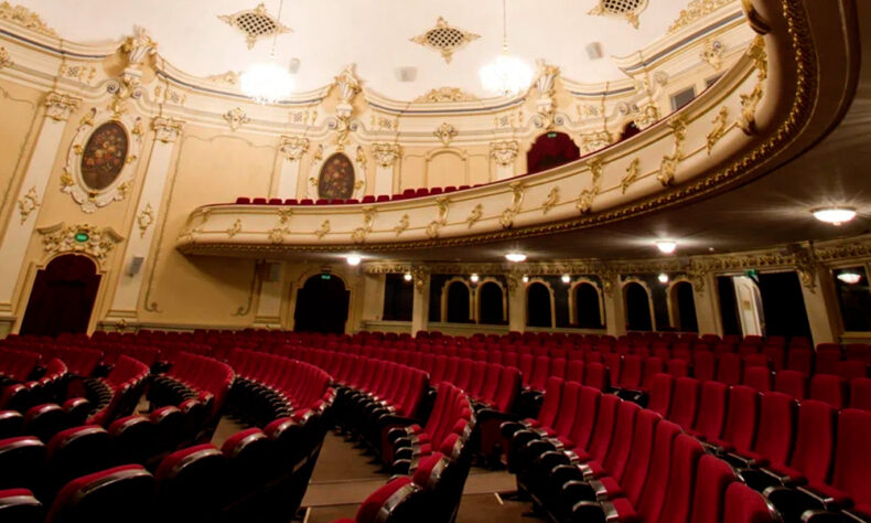 The historical Splendid Palace Cinema has an intriguing Neo-Rococo interior