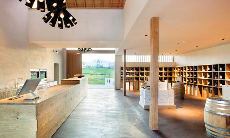 Visit Höcklistein Winery - a historical vineyard at the upper end of Lake Zurich