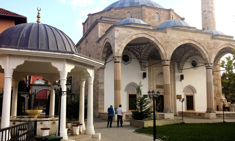 Throughout the Pristina city, you will find many ancient mosques