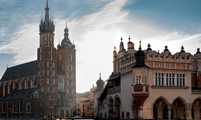 St. Mary’s Basilica and the arcaded Cloth Hall at the Krakow Market Square