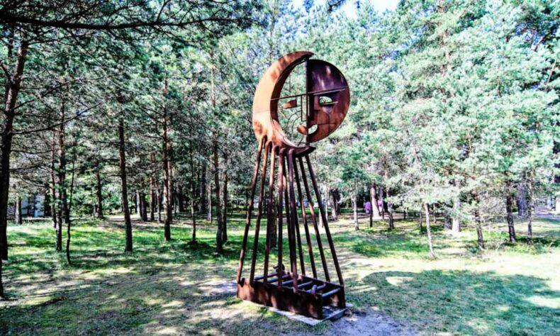 Fairytale Park in Palanga is a park decorated with sculptures that bring Lithuanian fairy tales to life