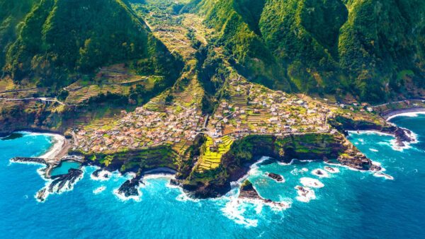 Discover Madeira: 10 reasons to visit paradise - airBaltic blog