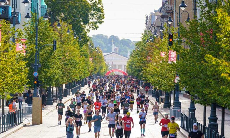 The Rimi Vilnius marathon route winds through the historic streets of Vilnius