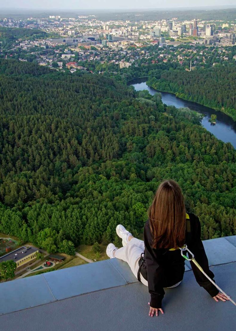 Perfect for adrenaline lovers is the edge walk on the Vilnius television tower