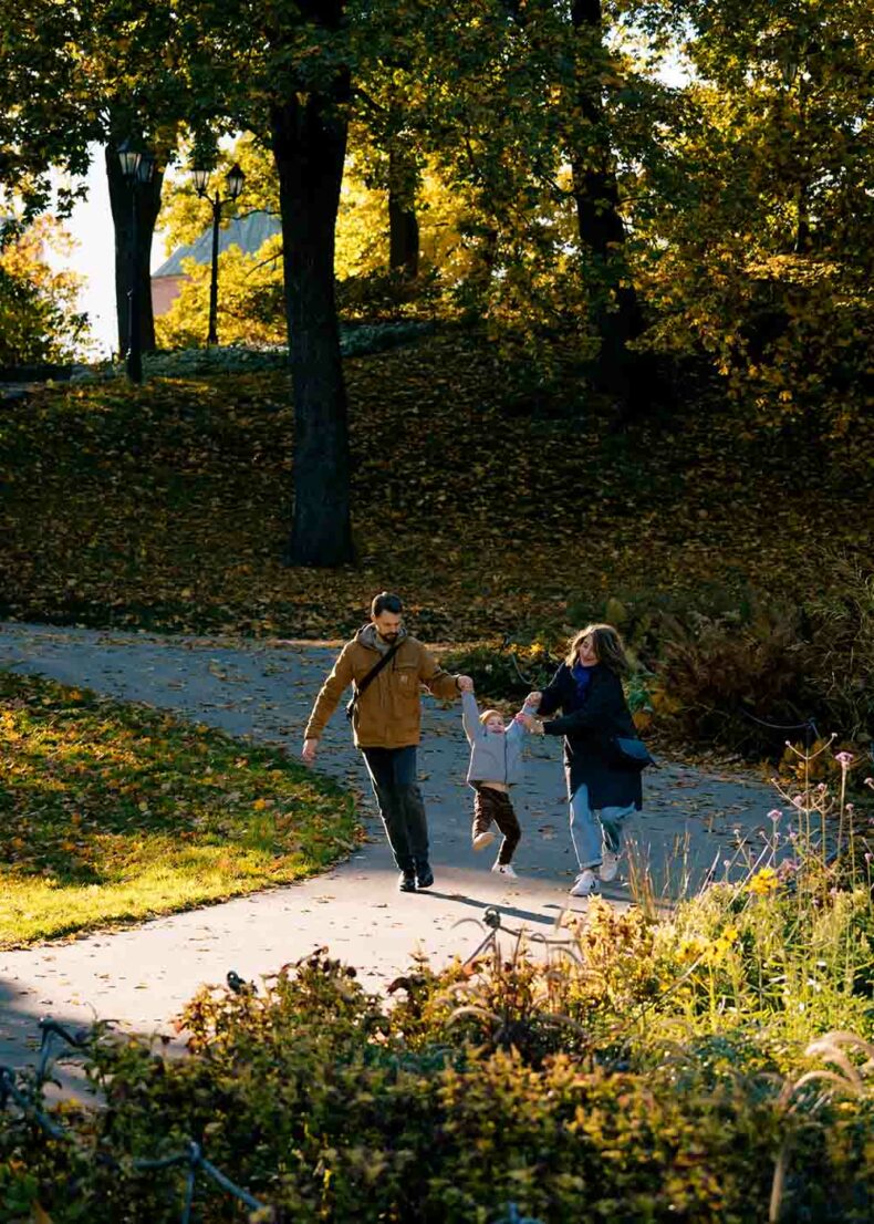 Enjoy a sunny autumn day with family in one of Riga's parks