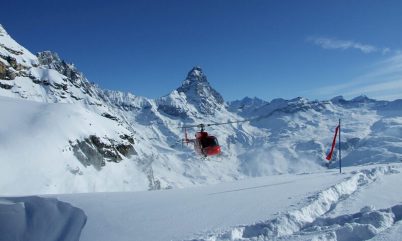 Aosta Valley region offers the heli-skiing operations