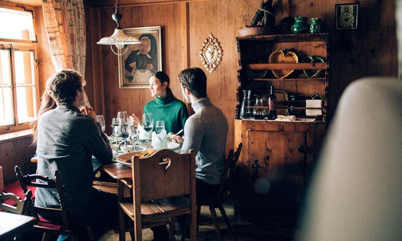 People having a meal at the Hotel Arlberg, which used to be Princess Diana's favourite place at Lech-Zürs