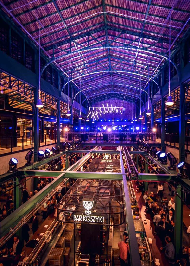Visit Hala Koszyki in Warszawa - a former Art Nouveau market hall into a bustling gourmet and cultural hub