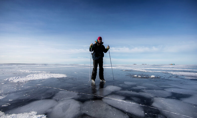 If you visit Oulu in winter, enjoy ice skating on frozen sea